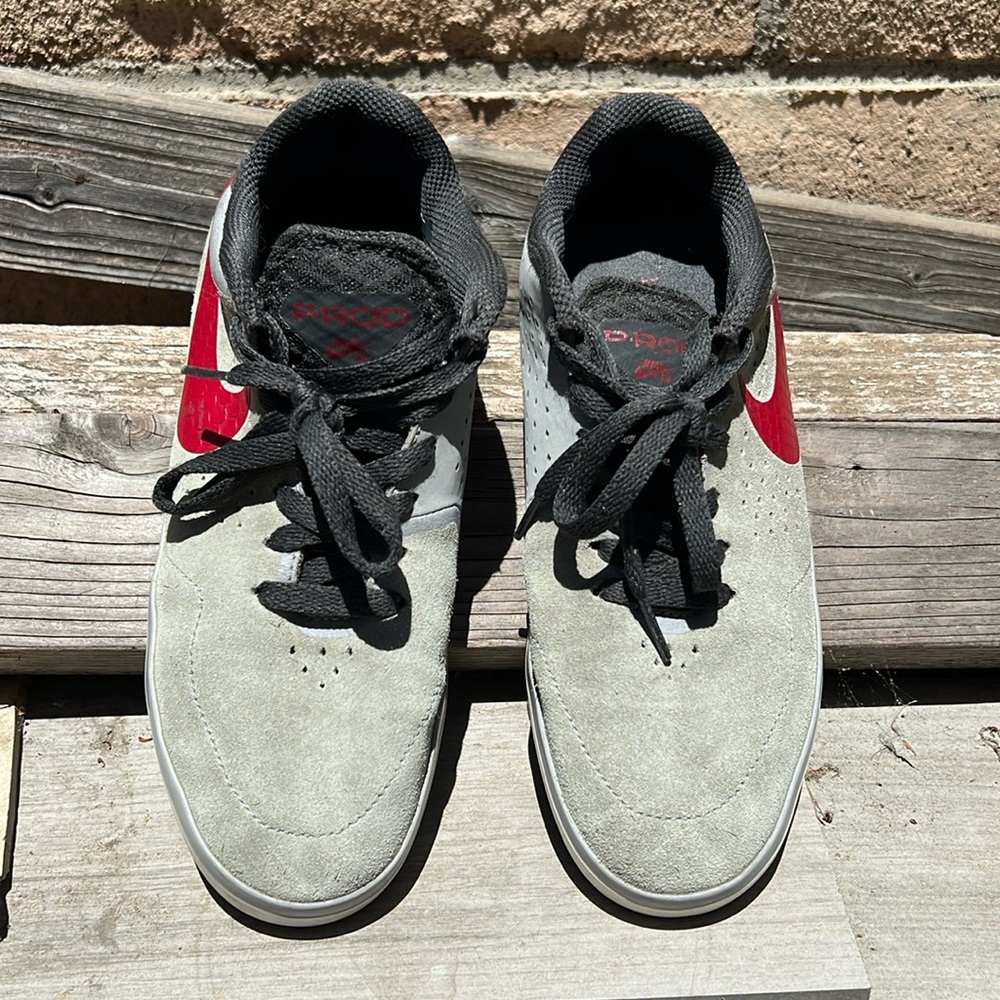 NIKE Sb Paul Rodriguez Citadel Lr Wolf Grey, Size Y7